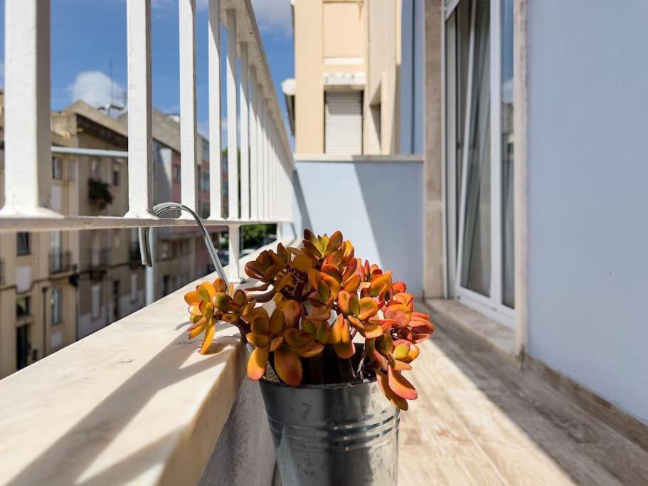 דירות Olaias Lisbon 2 Bed Near Metro 2 מראה חיצוני תמונה